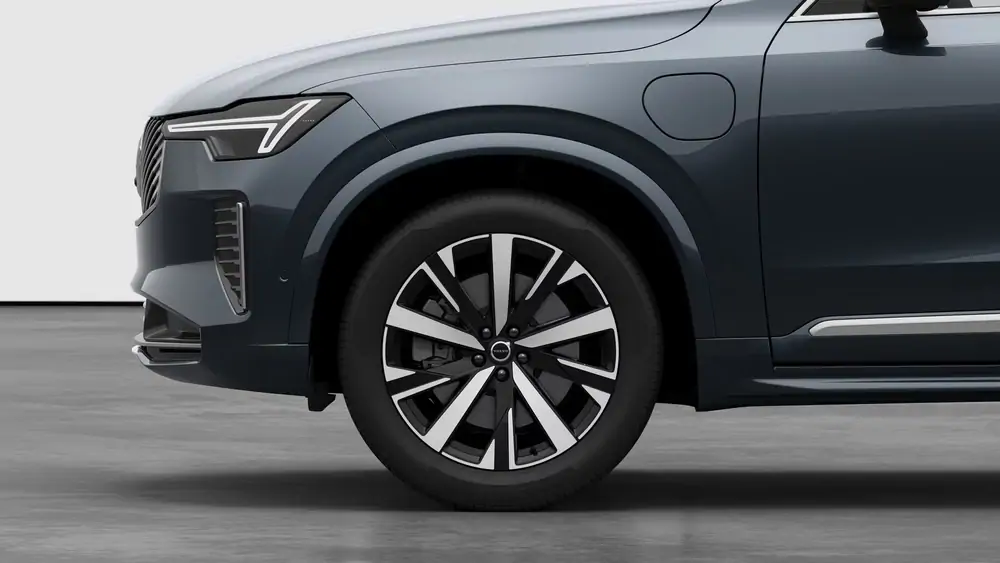 Nouveau Volvo XC90 SUV Core Plug-in hybrid 8-speed Geartronic™ automatic transmission Denim Blue 3
