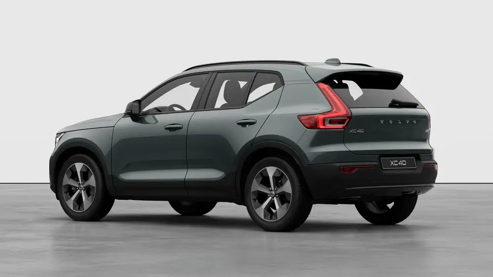 Nouveau Volvo XC40 SUV Plus Mild-hybride (MHEV) 7-speed Dual Clutch transmission Forest Lake 2