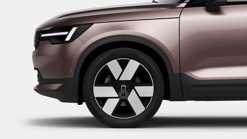 Nouveau Volvo XC40 SUV Ultimate Mild-hybride (MHEV) 7-speed Dual Clutch transmission Heather Bronze 3