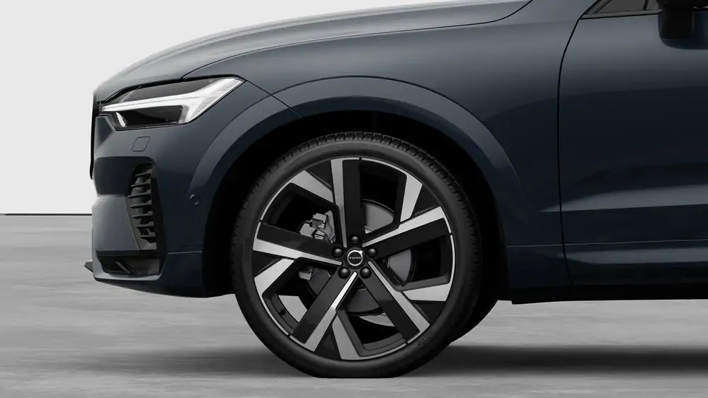 Nouveau Volvo XC60 SUV Ultimate Mild-hybride (MHEV) 8-speed Geartronic™ automatic transmission, AWD Denim Blue 3