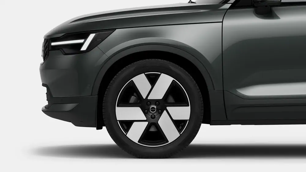Nouveau Volvo XC40 SUV Ultimate Mild-hybride (MHEV) 7-speed Dual Clutch transmission Forest Lake 3