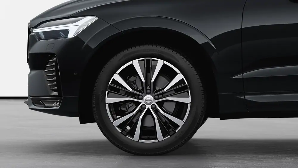 Nieuw Volvo XC60 SUV Plus Mild hybrid 8-speed Geartronic™ automatic transmission, AWD Onyx Black 3