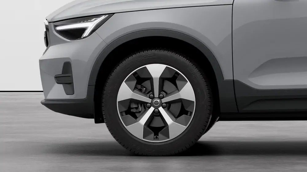 Nouveau Volvo XC40 SUV Core Mild hybrid 7-speed Dual Clutch transmission Vapour Grey 3