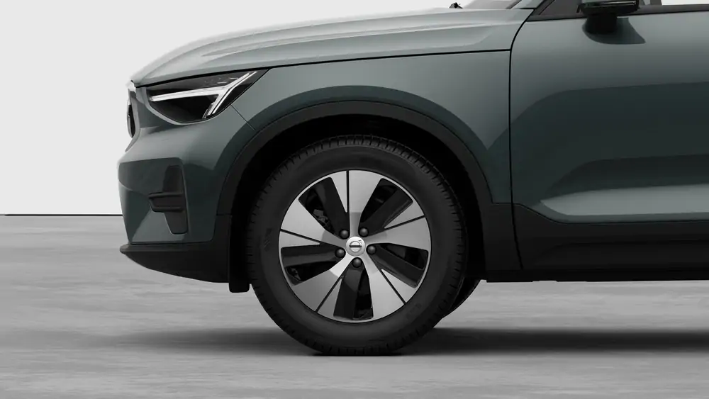 Nouveau Volvo XC40 SUV Core Limited Edition Mild-hybride (MHEV) 7-speed Dual Clutch transmission Forest Lake 3