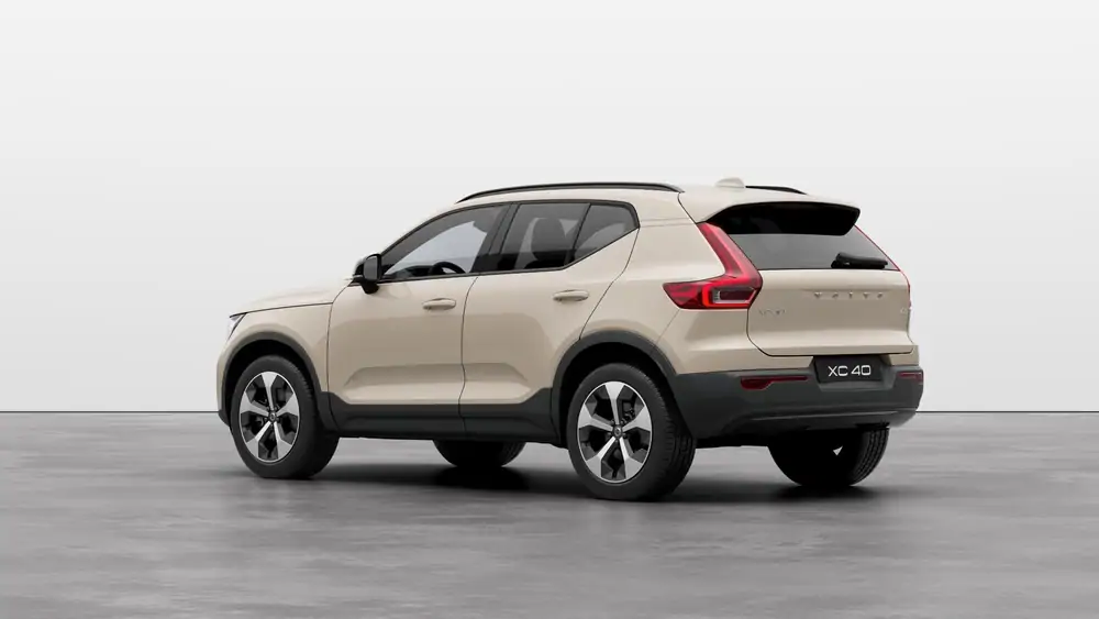 Nieuw Volvo XC40 SUV Plus Limited Edition Mild hybrid 7-speed Dual Clutch transmission Sand Dune 2