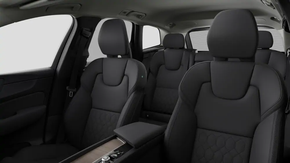 Nouveau Volvo XC60 SUV Plus Plug-in hybride (PHEV) 8-speed Geartronic™ automatic transmission Denim Blue 5