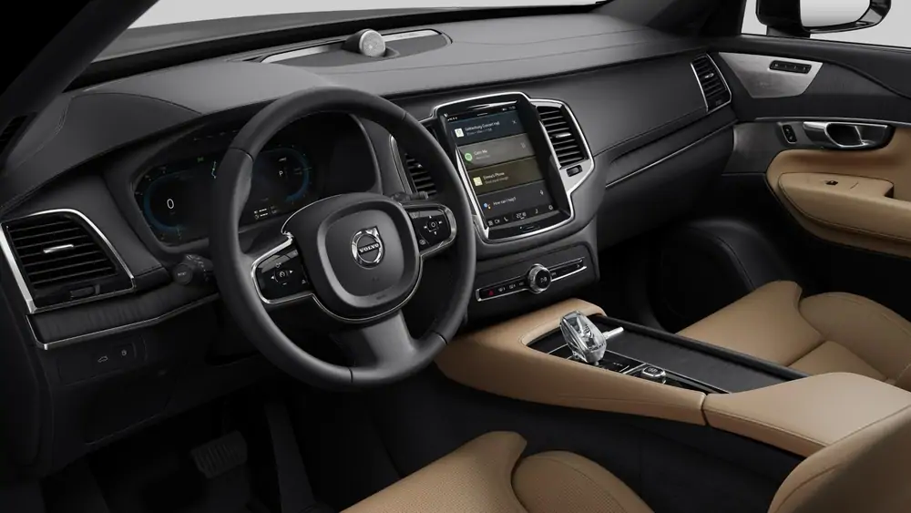Nouveau Volvo XC90 SUV Ultimate Hybride rechargeable 4 roues motrices Onyx Black 4