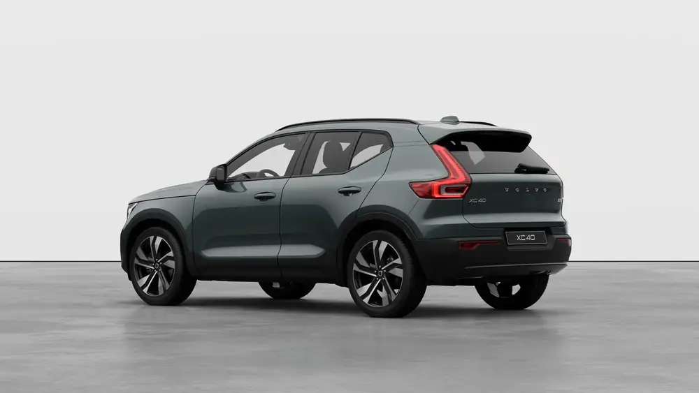 Nouveau Volvo XC40 SUV Ultimate Micro-hybride 2 roues motrices (Traction) Forest Lake 2