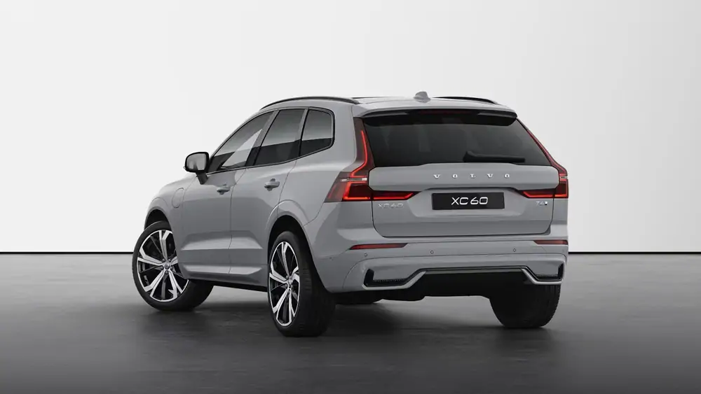 Nouveau Volvo XC60 SUV Ultimate Hybride rechargeable 4 roues motrices Vapour Grey 2