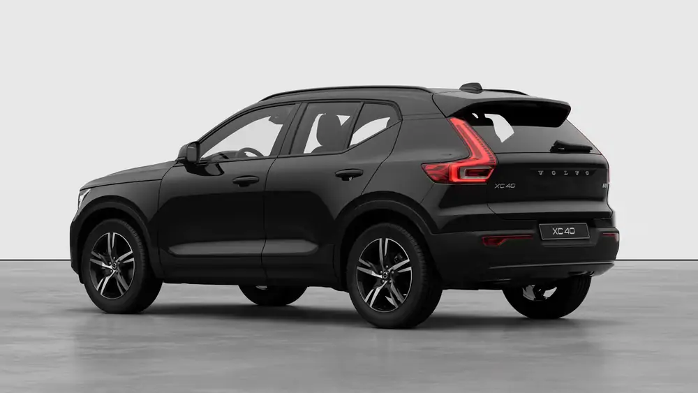 Nouveau Volvo XC40 SUV Plus Micro-hybride 2 roues motrices (Traction) Onyx Black 2