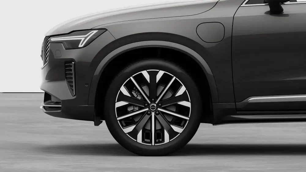 Nouveau Volvo XC90 SUV Ultimate Hybride rechargeable 4 roues motrices Platinum Grey 3