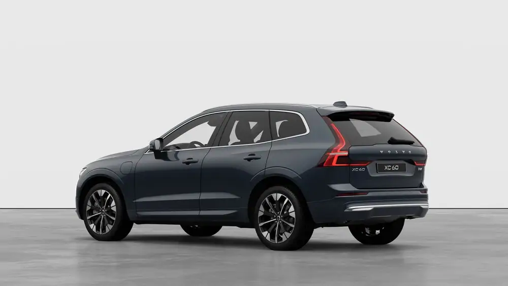 Nouveau Volvo XC60 SUV Ultimate Hybride rechargeable 4 roues motrices Denim Blue 2