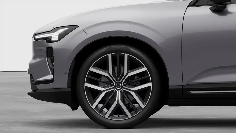 Nouveau volvo EX60 SUV Ultra Électrique 4 roues motrices Aurora Silver 3