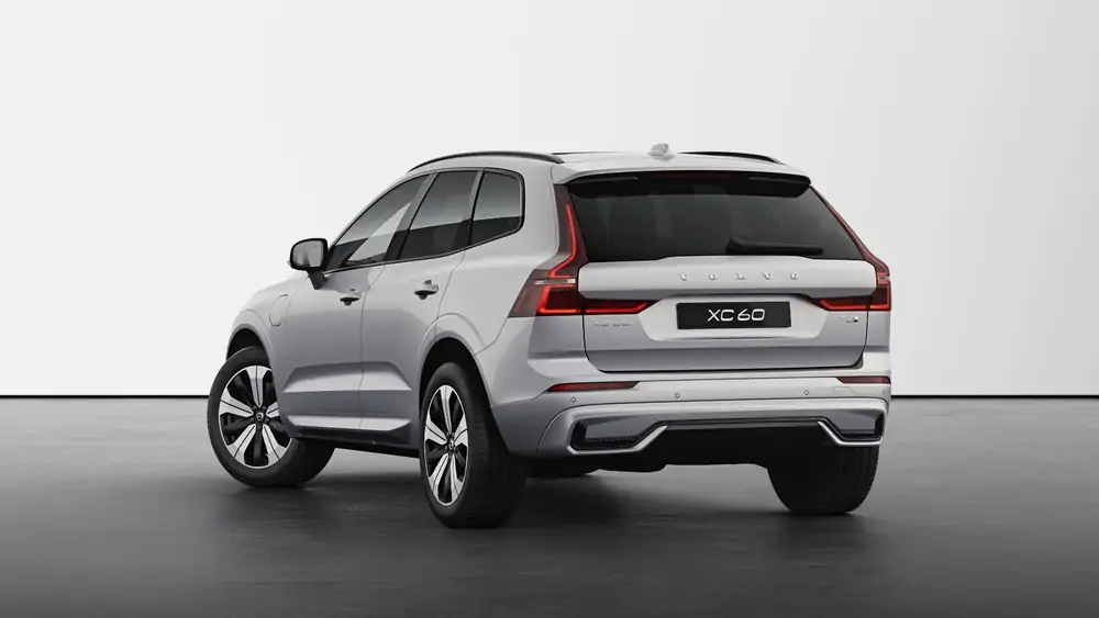 Nouveau Volvo XC60 SUV Plus Hybride rechargeable 4 roues motrices Silver Dawn 2