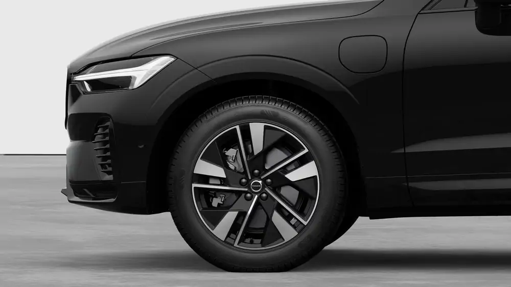 Nouveau volvo XC60 SUV Plus Hybride rechargeable 4 roues motrices Onyx Black 3