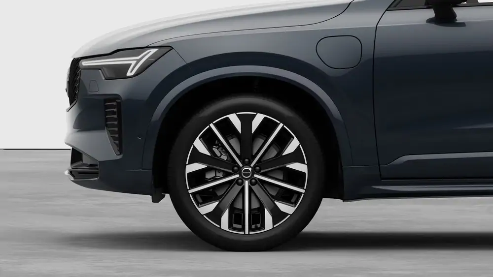 Nouveau Volvo XC90 SUV Ultimate Hybride rechargeable 4 roues motrices Denim Blue 3
