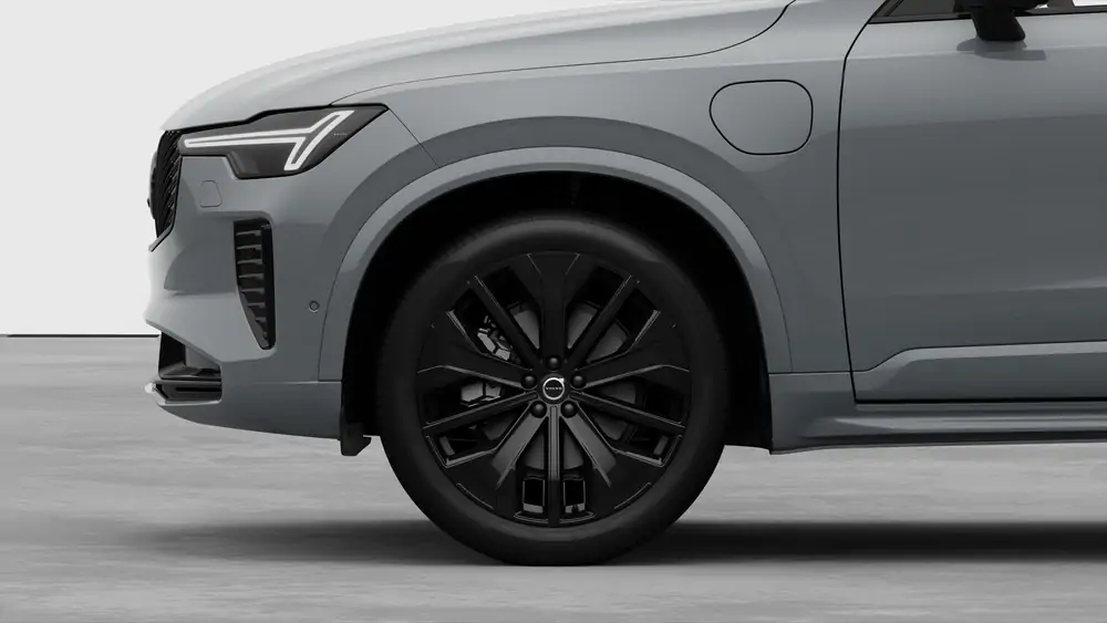 Nouveau Volvo XC90 SUV Ultimate Hybride rechargeable 4 roues motrices Vapour Grey 3