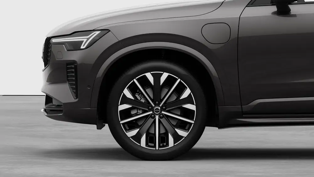 Nouveau Volvo XC90 SUV Ultimate Hybride rechargeable 4 roues motrices Platinum Grey 3