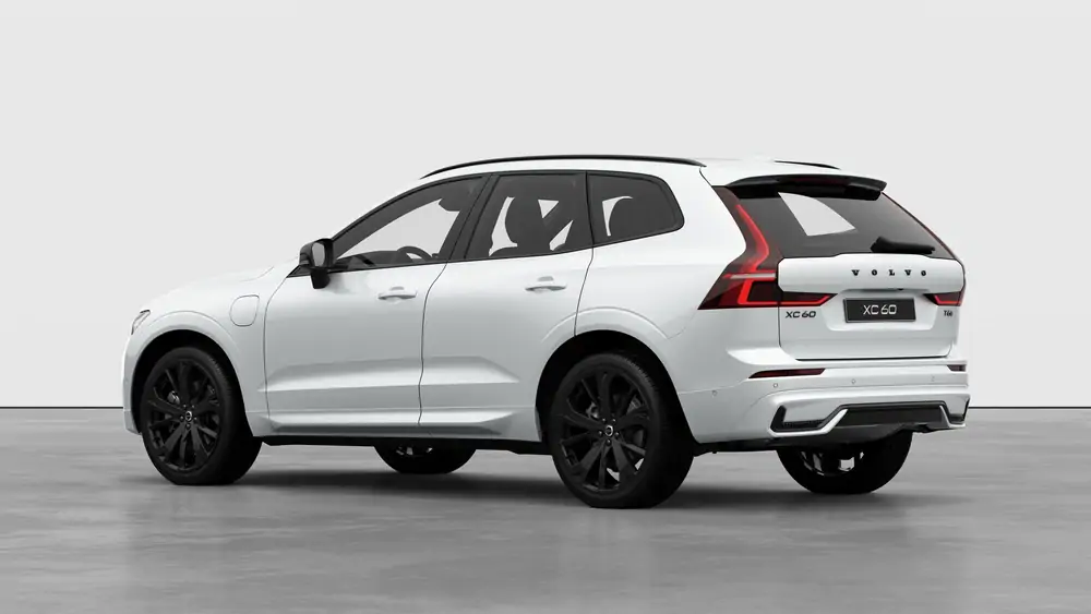 Nouveau Volvo XC60 SUV Ultimate Hybride rechargeable 4 roues motrices Crystal White Pearl 2