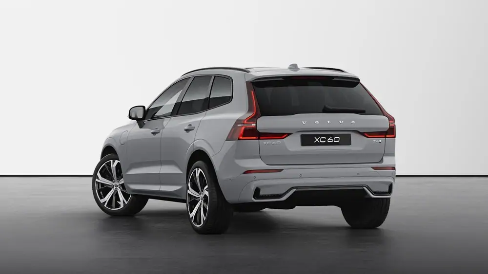 Nouveau Volvo XC60 SUV Ultimate Hybride rechargeable 4 roues motrices Vapour Grey 2