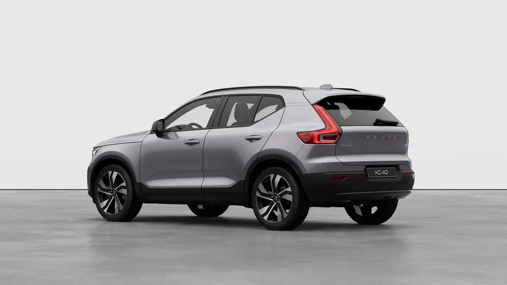 Nouveau Volvo XC40 SUV Plus Lounge Edition Micro-hybride 2 roues motrices (Traction) Aurora Silver 2