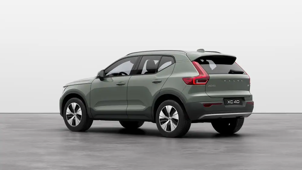 Nouveau Volvo XC40 SUV Start B3 Micro-hybride 2 roues motrices (Traction) Sage Green  2