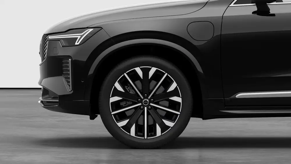 Nouveau Volvo XC90 SUV Ultimate Hybride rechargeable 4 roues motrices Onyx Black 3