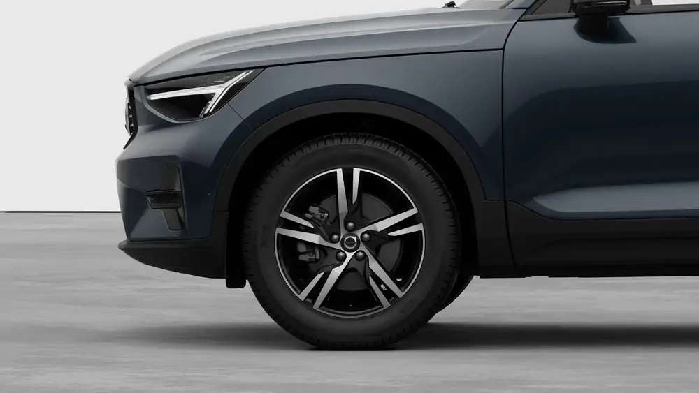 Nouveau Volvo XC40 SUV Plus Micro-hybride 2 roues motrices (Traction) Denim Blue 3
