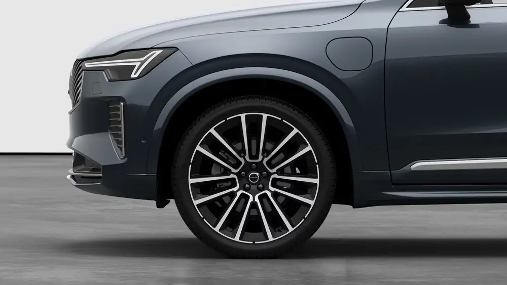 Nouveau Volvo XC90 SUV Ultimate Hybride rechargeable 4 roues motrices Denim Blue 3