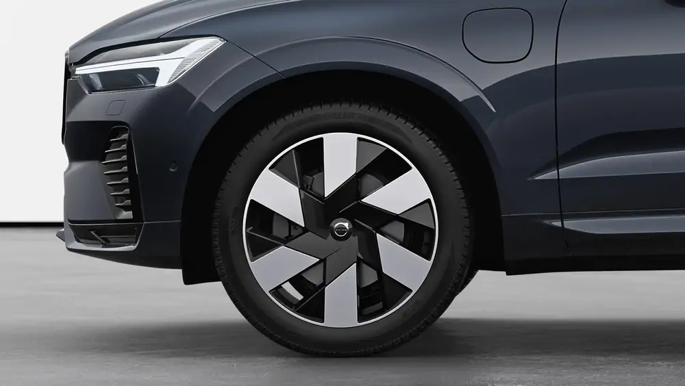 Nouveau Volvo XC60 SUV Ultimate Hybride rechargeable 4 roues motrices Denim Blue 3