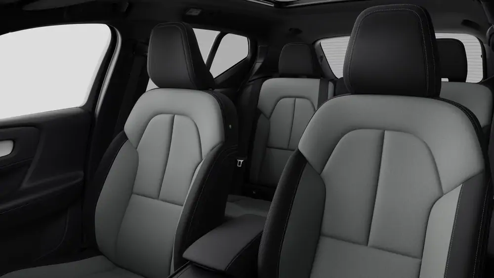 Nouveau Volvo XC40 SUV Plus Micro-hybride 2 roues motrices (Traction) Onyx Black 5