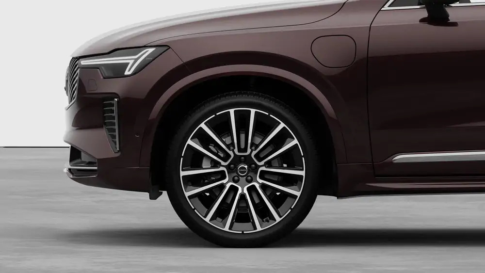 Nouveau Volvo XC90 SUV Ultimate Hybride rechargeable 4 roues motrices Mulberry Red 3