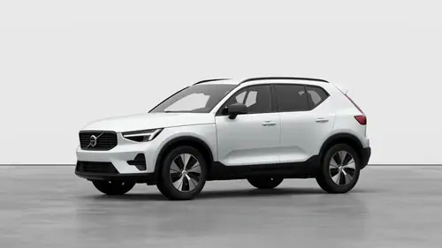 Nouveau Volvo XC40 SUV Plus Micro-hybride 2 roues motrices (Traction) Crystal White Pearl
