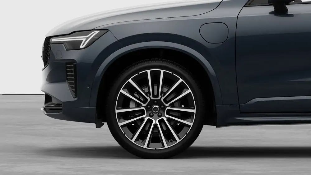 Nouveau Volvo XC90 SUV Ultimate Hybride rechargeable 4 roues motrices Denim Blue 3