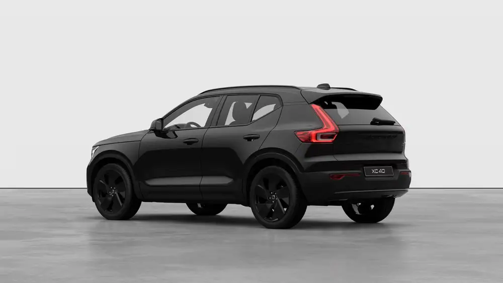 Nouveau Volvo XC40 SUV Plus Micro-hybride 2 roues motrices (Traction) Onyx Black 2