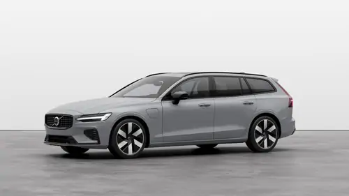 Nouveau Volvo V60 Break Plus Hybride rechargeable 4 roues motrices Vapour Grey