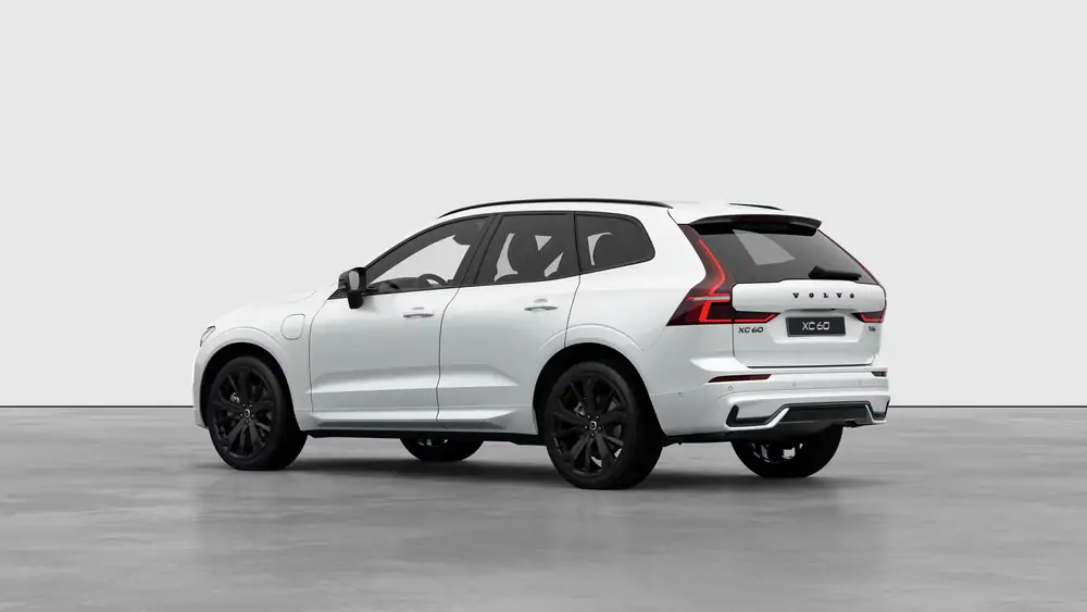 Nouveau Volvo XC60 SUV Ultimate Hybride rechargeable 4 roues motrices Crystal White Pearl 2