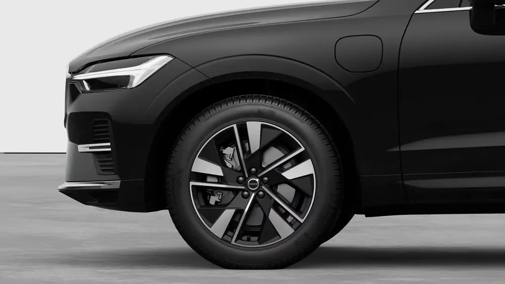 Nouveau Volvo XC60 SUV Plus Hybride rechargeable 4 roues motrices Onyx Black 3