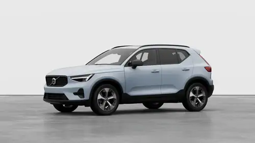 Nouveau Volvo XC40 SUV Plus Micro-hybride 2 roues motrices (Traction) Cloud Blue