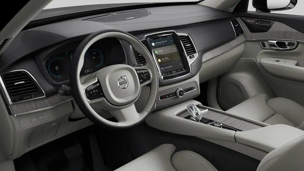 Nouveau Volvo XC90 SUV Ultimate Hybride rechargeable 4 roues motrices Onyx Black 4