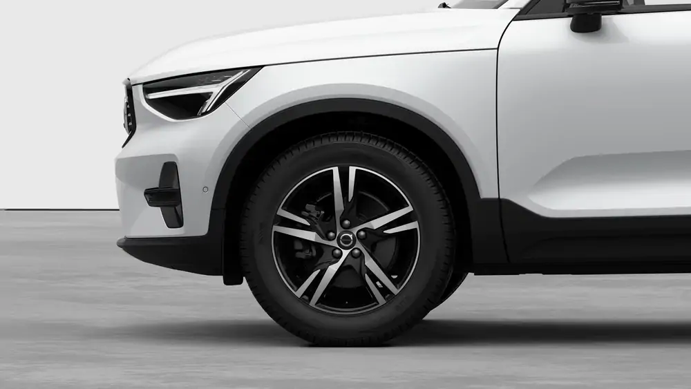 Nouveau Volvo XC40 SUV Plus Micro-hybride 2 roues motrices (Traction) Crystal White Pearl 3