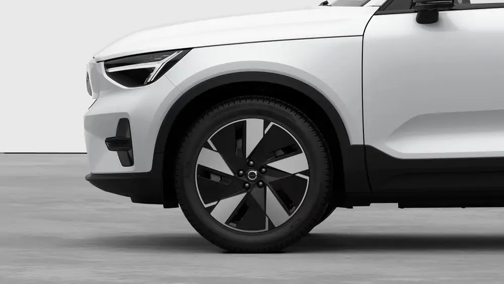 Nouveau Volvo EX40 SUV Plus Électrique 2 roues motrices (Propulsion) Crystal White Pearl 3