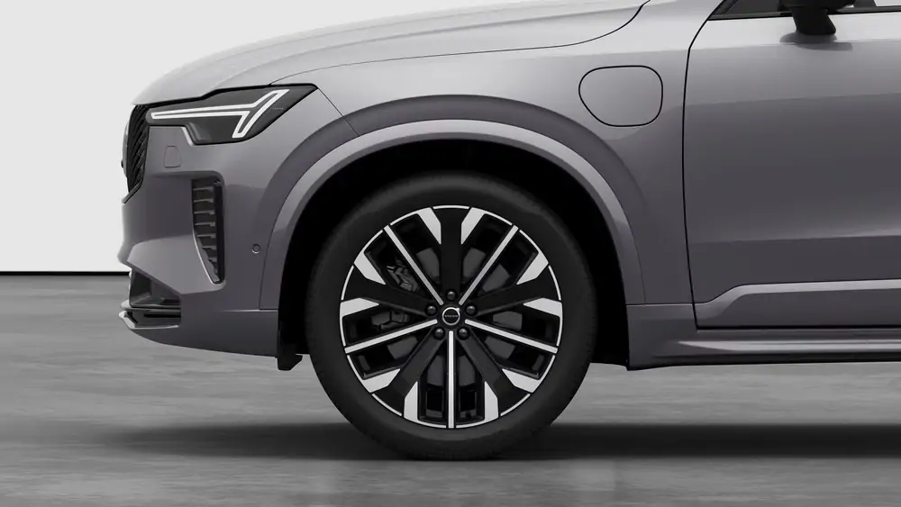 Nouveau Volvo XC90 SUV Ultimate Hybride rechargeable 4 roues motrices Aurora Silver 3