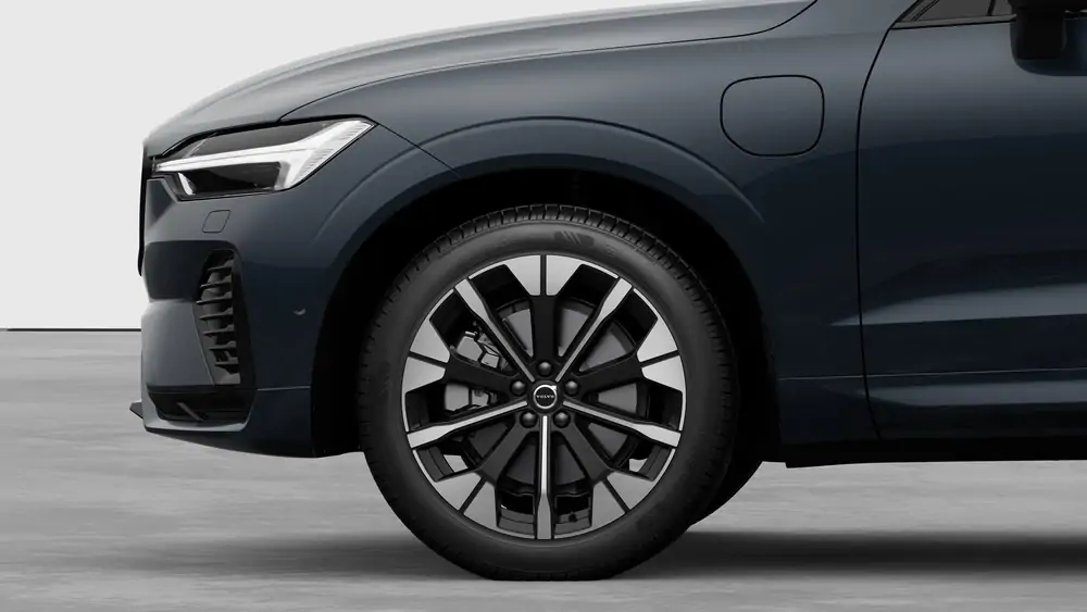 Nouveau Volvo XC60 SUV Ultimate Hybride rechargeable 4 roues motrices Denim Blue 3