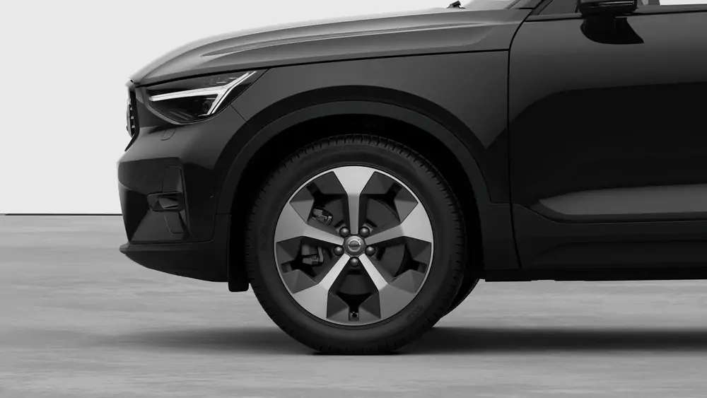 Nouveau Volvo XC40 SUV Plus Lounge Edition Micro-hybride 2 roues motrices (Traction) Onyx Black 3