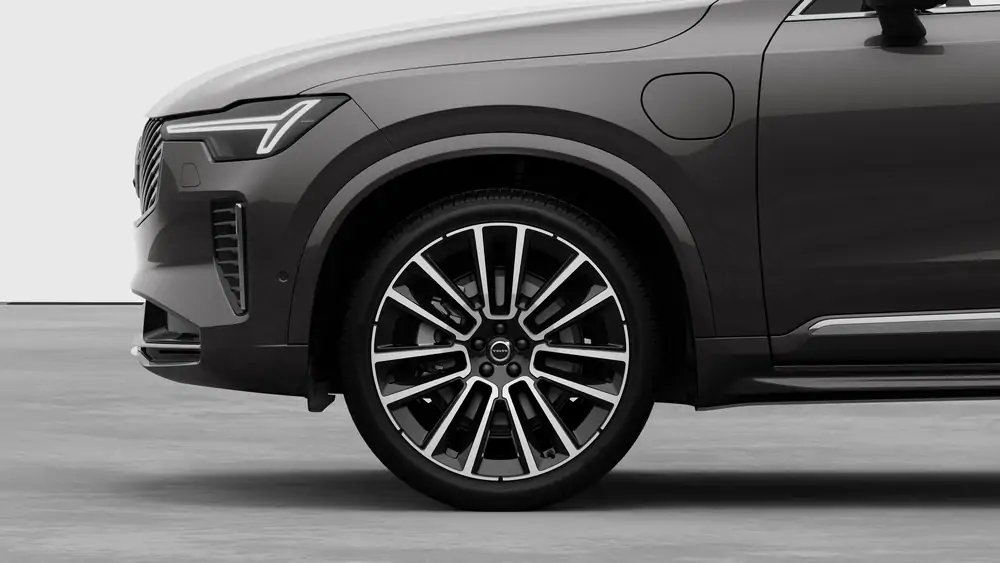 Nouveau Volvo XC90 SUV Ultimate Hybride rechargeable 4 roues motrices Platinum Grey 3