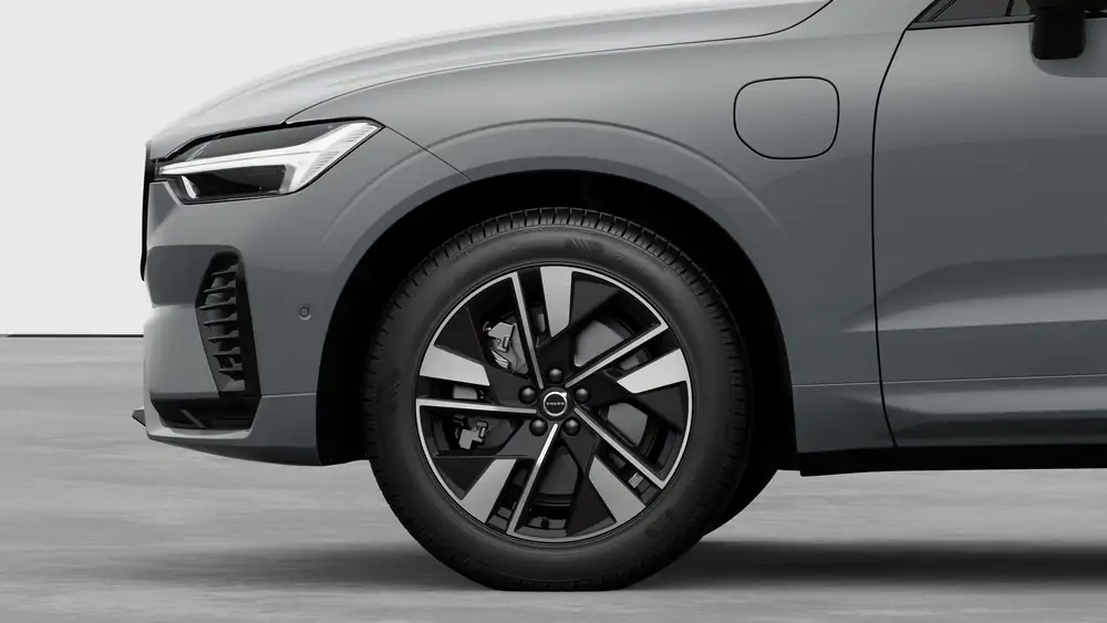Nouveau volvo XC60 SUV Plus Hybride rechargeable 4 roues motrices Vapour Grey 3
