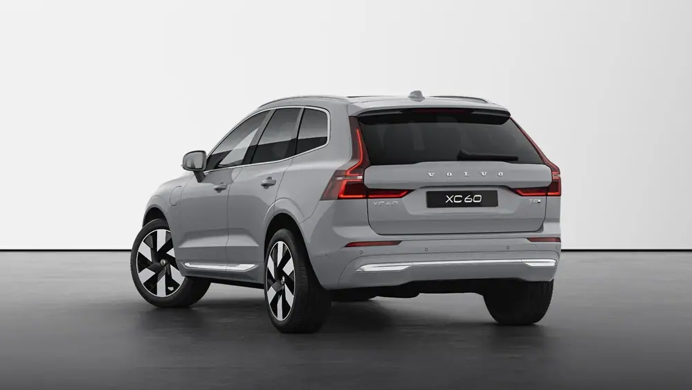 Nouveau Volvo XC60 SUV Ultimate Hybride rechargeable 4 roues motrices Vapour Grey 2