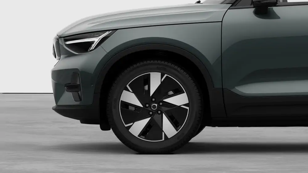 Nouveau Volvo EC40 Crossover (SUV Coupé) Plus Électrique 2 roues motrices (Propulsion) Forest Lake 3