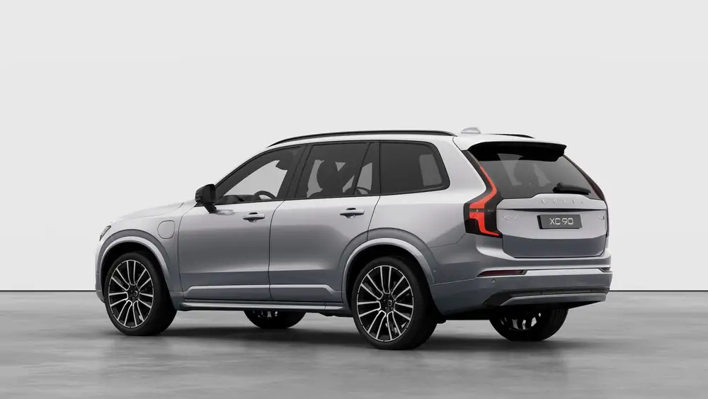 Nouveau Volvo XC90 SUV Ultimate Hybride rechargeable 4 roues motrices Silver Dawn 2